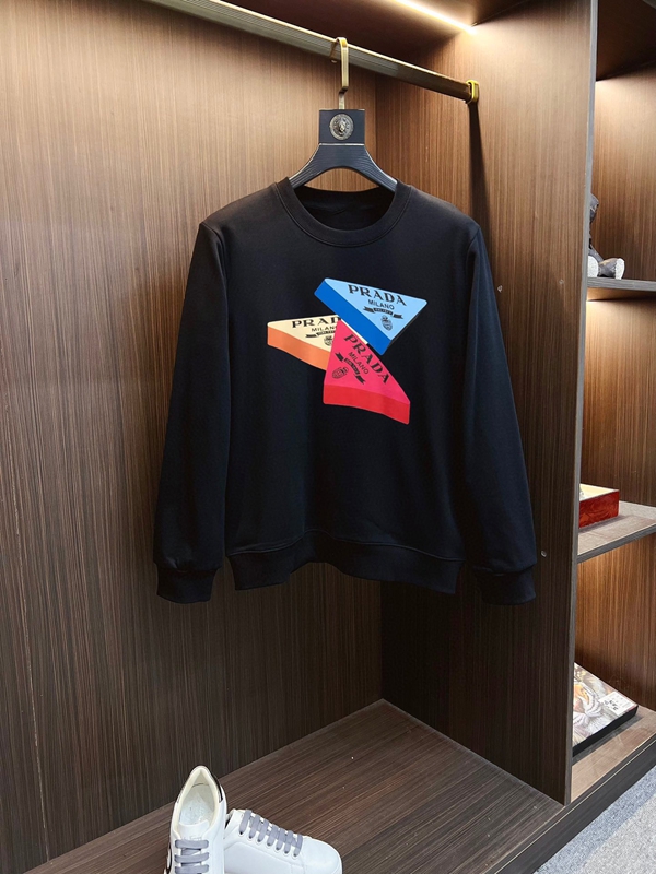 ブランドパーカー側面デザイン